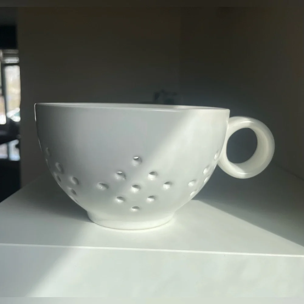 Crate & Barrel White Berry Colander Mug
